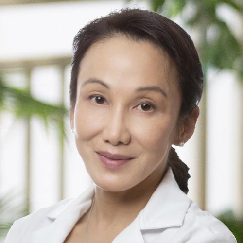 Dr Annette Lee Headshot
